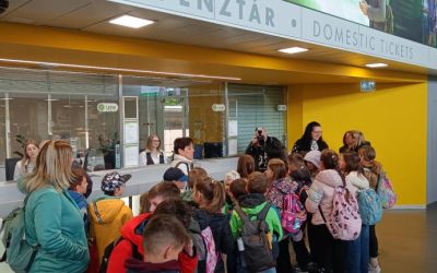 A Közlekedési Kultúra Napja – kisiskolás csoportokat fogadott vasúttársaságunk