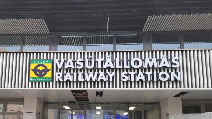 Sopron-allomas_uj-felirat