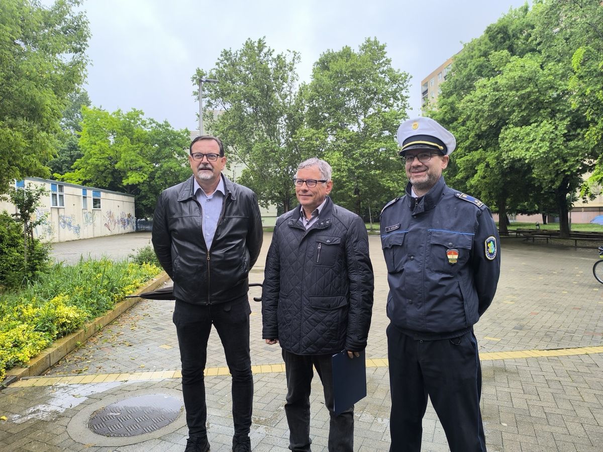 cd7d775088b84f7288148c67f744dca8